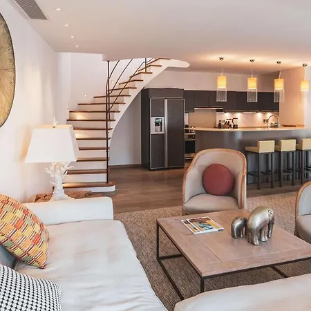 Apartament Remparts, Terrasse Avec Vue *