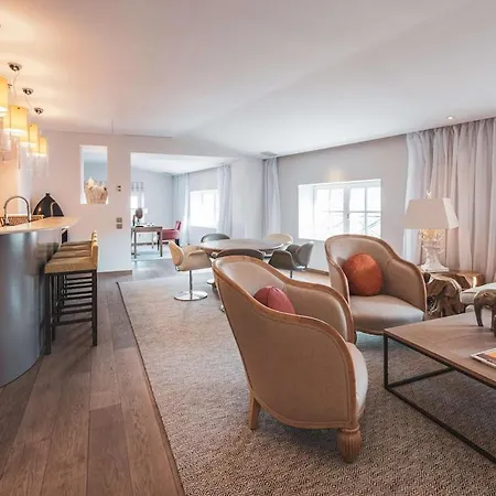 Remparts, Terrasse Avec Vue Apartament