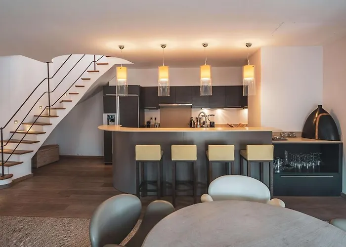 Remparts, Terrasse Avec Vue *