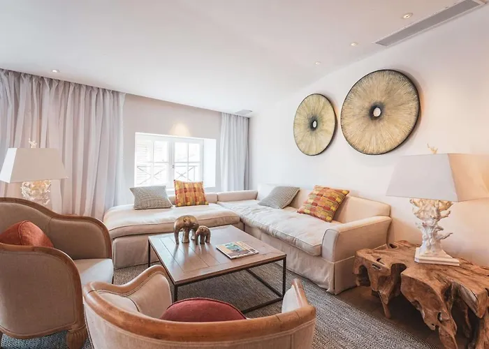 Remparts, Terrasse Avec Vue * Saint-Tropez